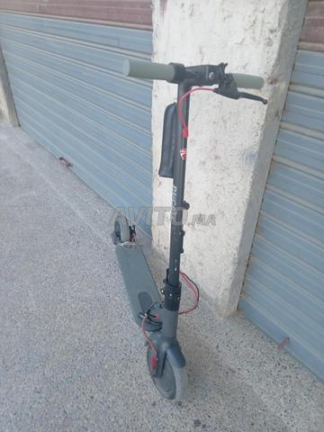 Trottinette électrique, qui la veut me contacte