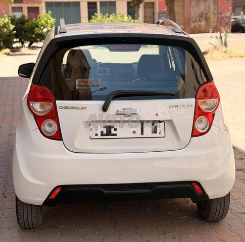 Chevrolet Spark Essence Manuelle 2016 à Casablanca - 2