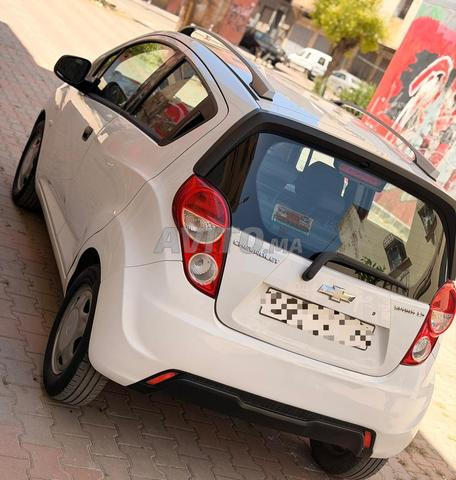 Chevrolet Spark Essence Manuelle 2016 à Casablanca - 2
