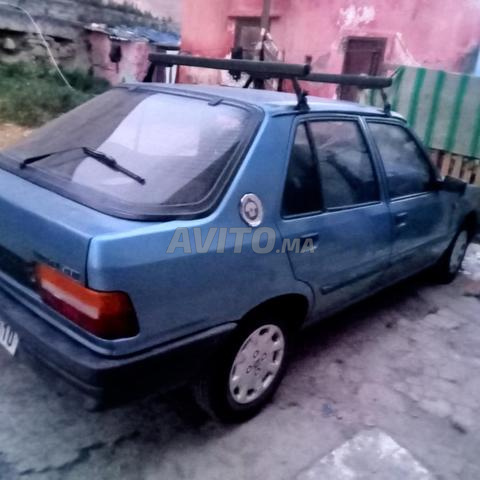 Peugeot 309 bleu ciel occasion 6ch