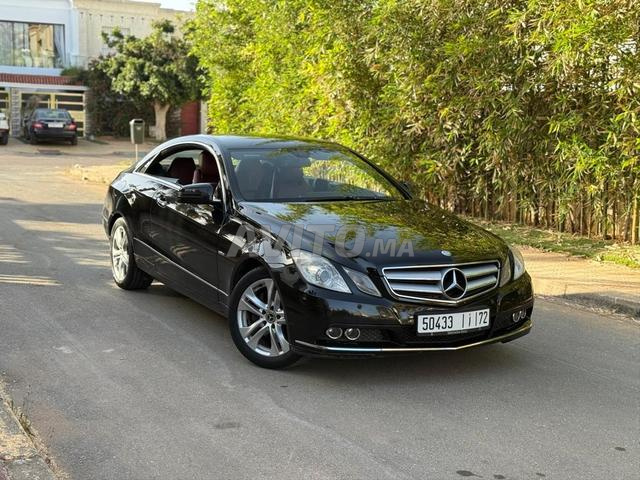 Mercedes-Benz E250 coupé