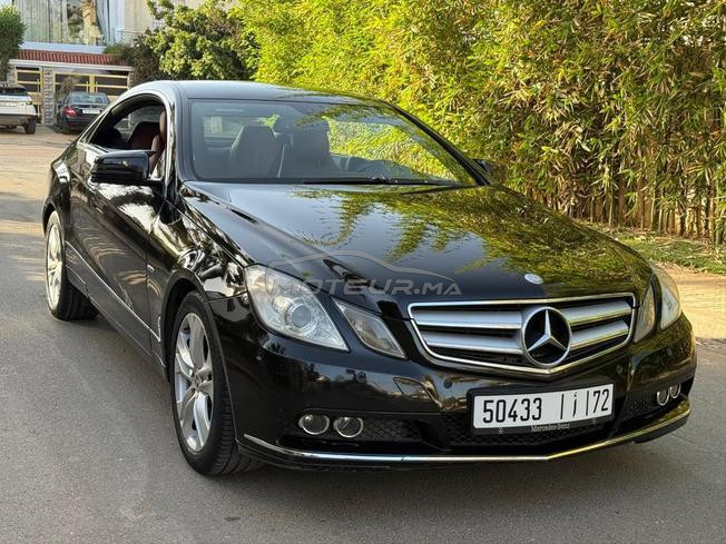 Mercedes-Benz E250 coupé