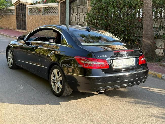 Mercedes-Benz E250 coupé