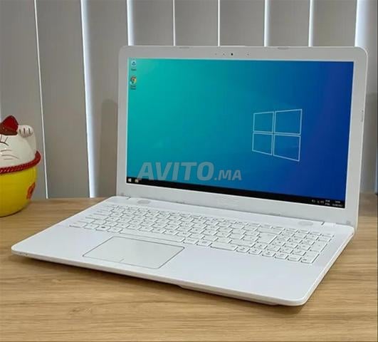 أسوس رام 8 قرص SSD بطارية 4 ساعات شاشة 15