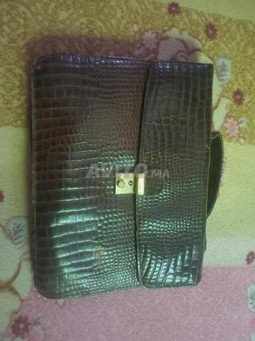Ancienne portefeuille en véritable cuir de crocodile