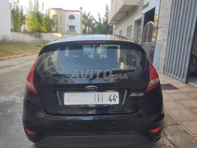 Ford Fiesta Essence Manuelle 2012 à Tétouan - 2