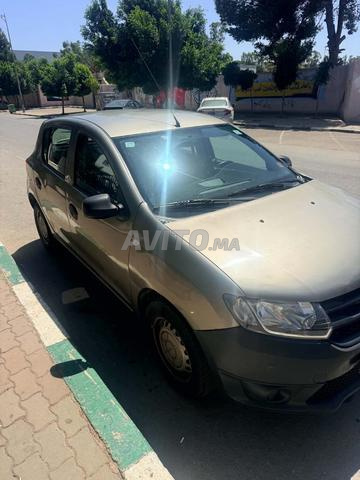 SANDERO ESSENCE (79000km) - 2
