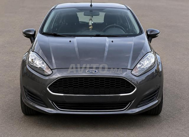 Ford Fiesta 2017 Essence – Très bon état
