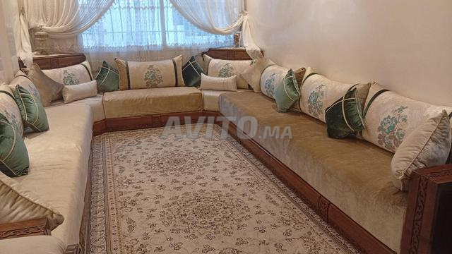 طلامت، 9 وسائد كبيرة، 12 وسادة صغيرة - 2