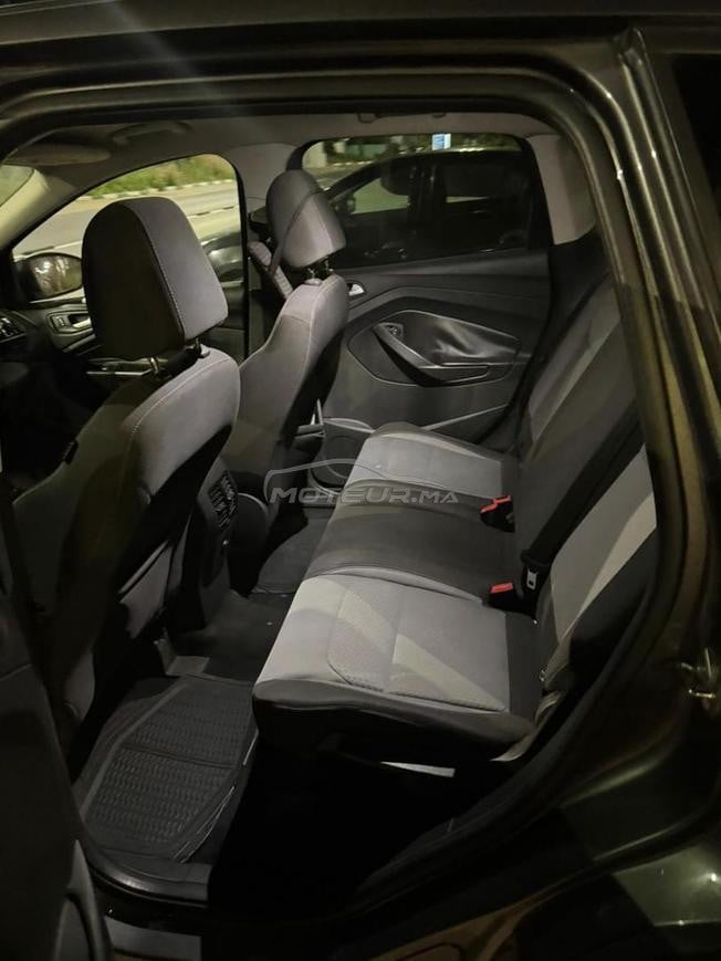ford kuga a vendre 1er main