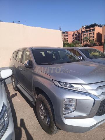 Mitsubishi Pajero - 2