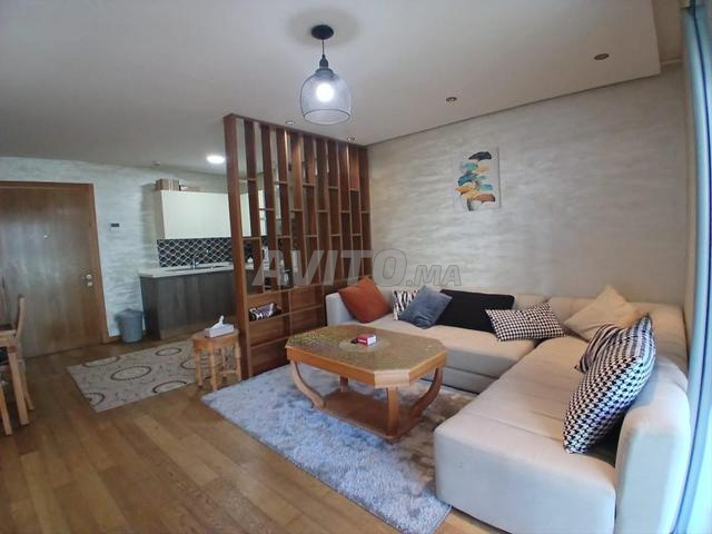 À Vendre – Studio 56 m² Meublé avec Terrasse - 2