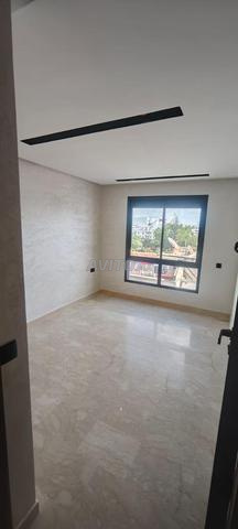 🏡 À Louer – Appartement 63 m², 2 Ch, Parking - 2