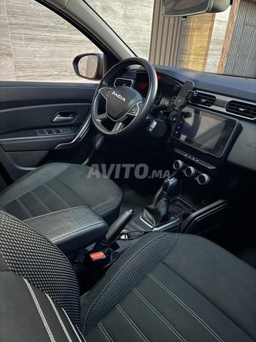 DUSTER AUTOMATIQUE 49.000km - 2