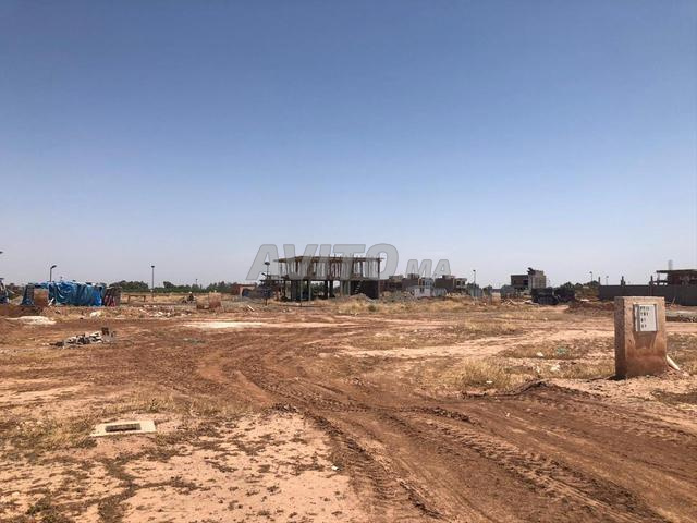 🏡 Terrain Villa de 300 m² à vendre - 2