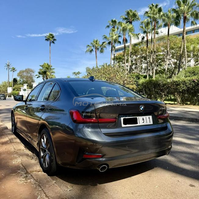BMW série 3 84000klm