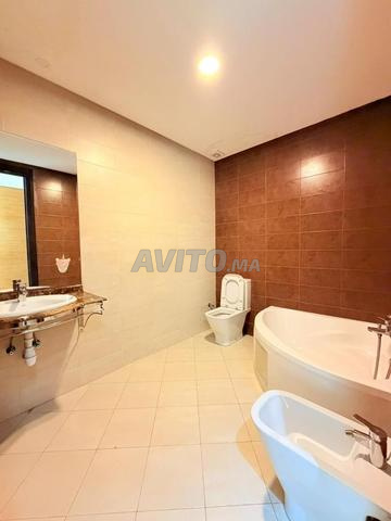 Appartement à louer 100 m² à Casablanca - 2