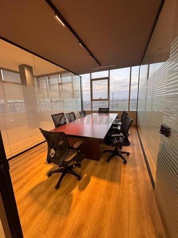Bureaux à Louer Casa | 71m² - 600m²