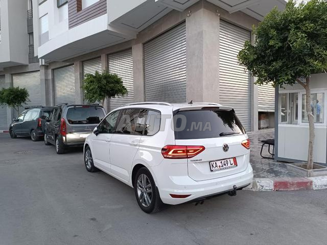Volkswagen Touran Diesel Automatique 2018 à Tanger - 2