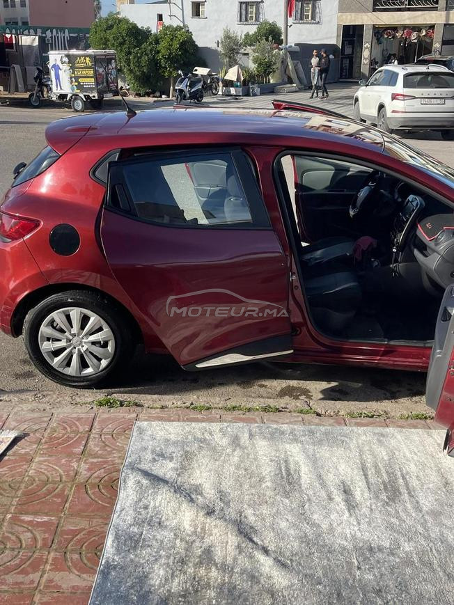 Renault Clio Diesel Manuelle 2018 à El Jadida