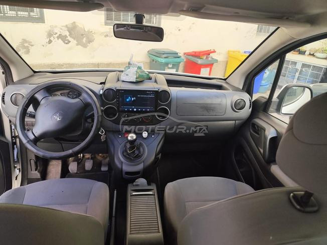 Peugeot Partner Diesel Manuelle 2015 à Tanger
