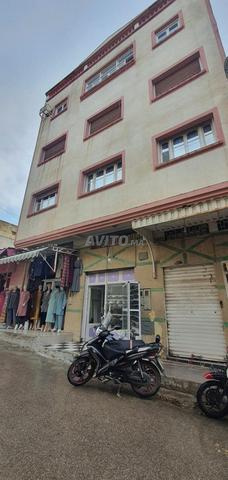 Maison 3 étages 3 garages Rue Rabat Sidi Kacem