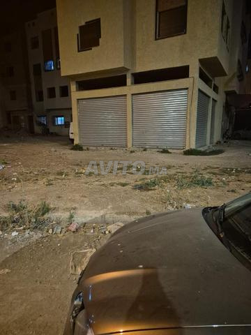 Local commercial à Mdiouna à vendre, 90m², trois façades - 2
