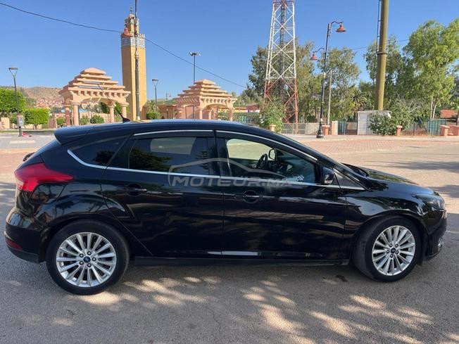 ford focus titanium 