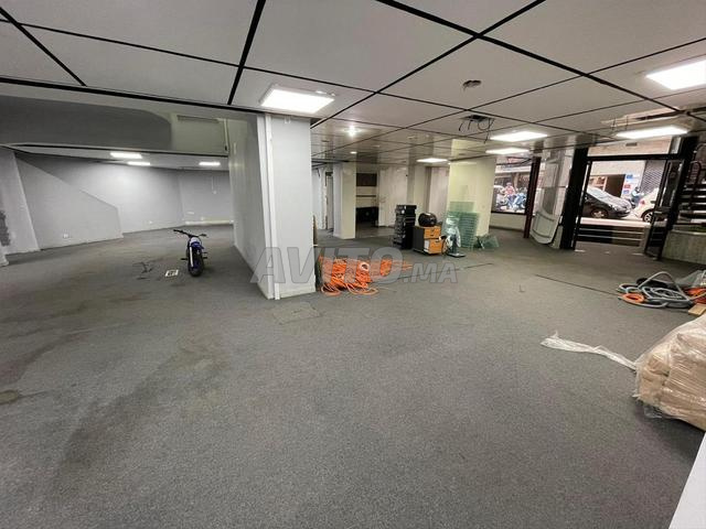 LOCAL COMMERCIAL A LOUER - RUE MUSTAPHA EL MAANI - 2