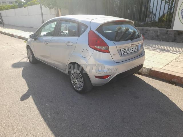Ford Fiesta - 2