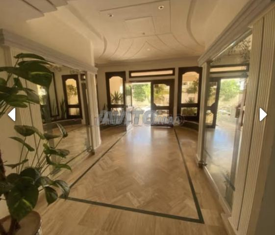 Bel appartement de 176m sans vis à vis 2 mars
