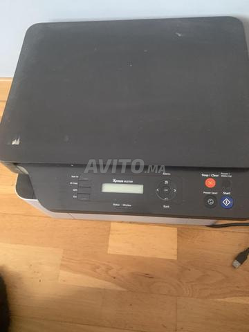 Imprimante Samsung express M1070W - 2