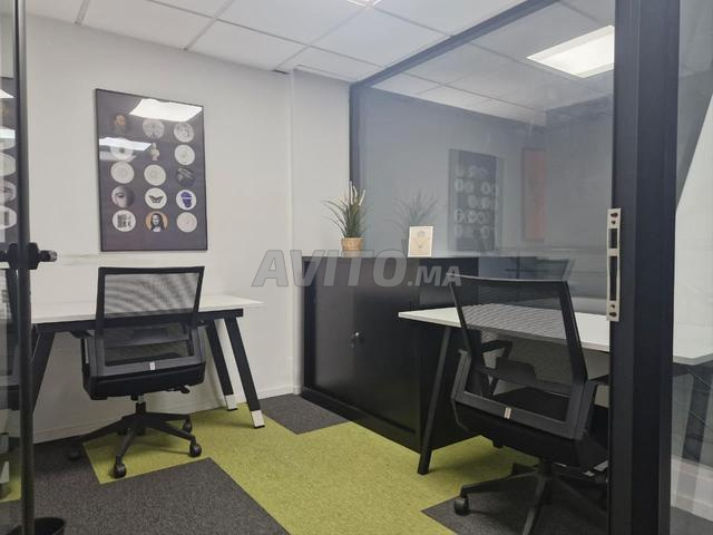 Bureau privatif dans un espace de coworking - 2