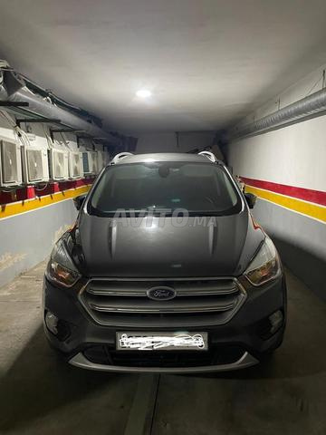 Ford Kuga Titanium 2l Diesel Manuelle 2017 à Casa