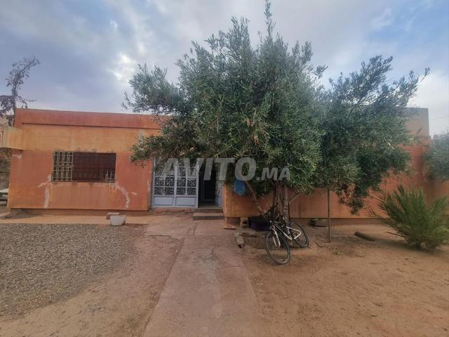 Villa titre foncier 1100m2 en centre-ville