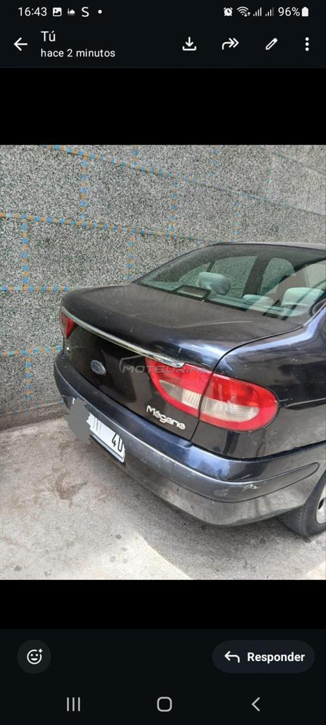 Renault Megane Essence Manuelle 2000 à Tanger
