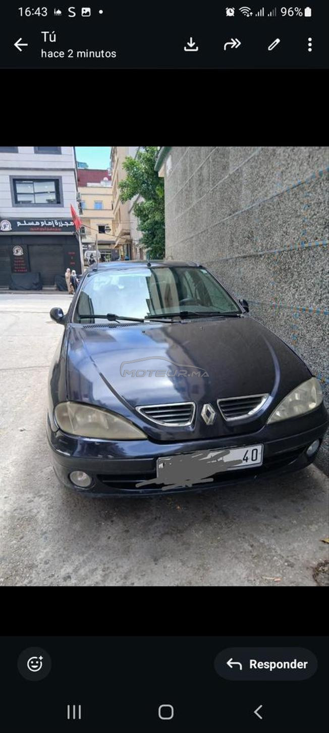 Renault Megane Essence Manuelle 2000 à Tanger