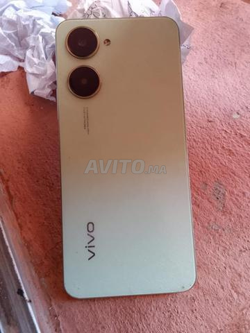 هاتف Vivo Y03 (64 جيجا) للبيع - اقتصادي وممتاز
