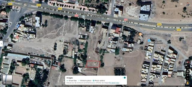 Terrain de 97 m² à El Brouj près de Dar Talib