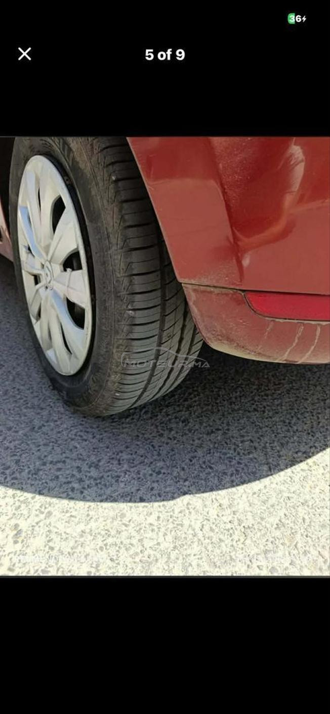très belle clio 4 bon état 