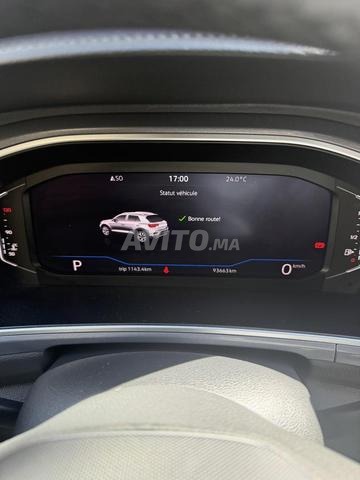 تروك للبيع