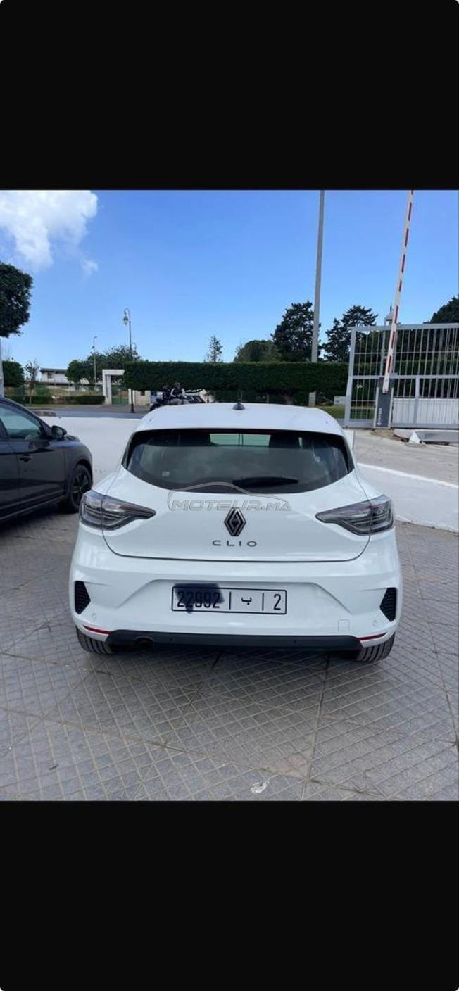 Renault Clio Essence Automatique 2025 à Rabat