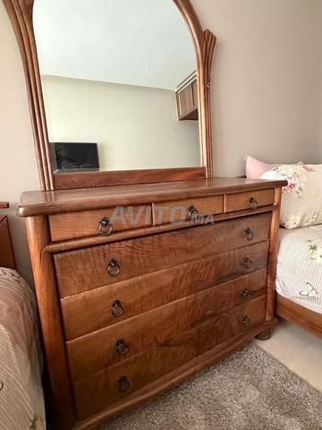 📌 Commode en bois massif avec grand miroir - 2