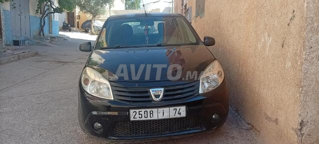 Voiture Dacia Sandero 2011