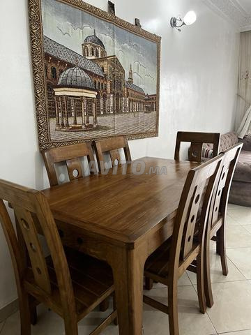 Table de salle à manger pour 6 personnes - 2