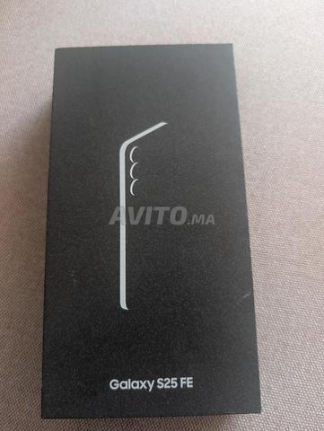 Samsung S25 FE