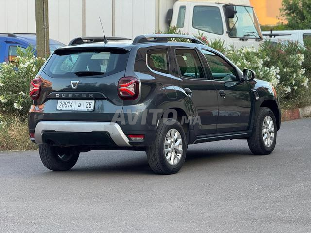 DACIA DUSTER AUTOMATIQUE, modèle 2022 km 60000