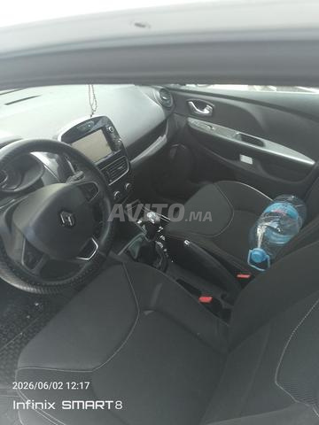 Clio à vendre - 2