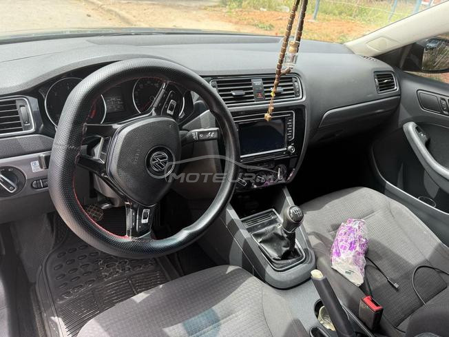 JETTA MODEL 2018 BON ETAT TOUT OPTION