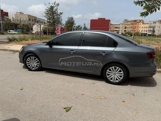 JETTA MODEL 2018 BON ETAT TOUT OPTION